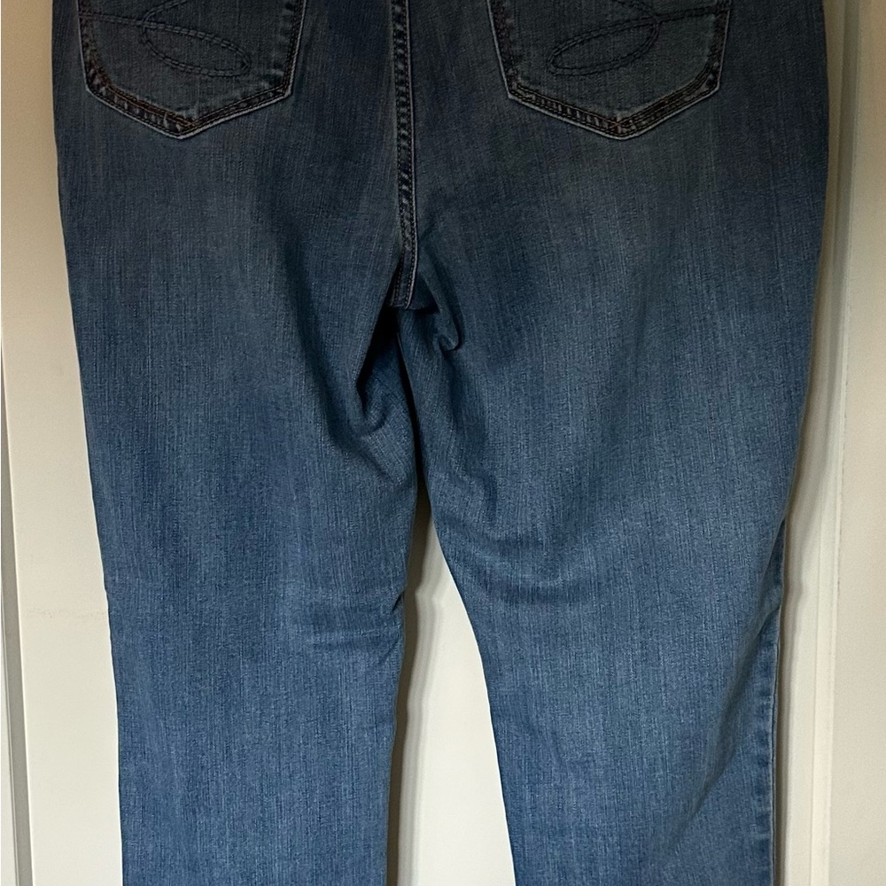 Seven 7 Jeans - Picture 5 of 5